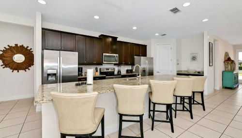 Vibrant Home Near Disney With Private Pool, Waterpark And Resort Acces At Encore Resorts Reunion - 221Fl - Foto 3