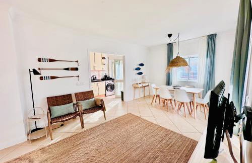 Amazing beach bliss 2br w/private sea view terrace - Photo 10