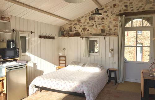 Chambre studio au Bord de la Piscine chauffée et privée pour vous le soir ! - Photo 19