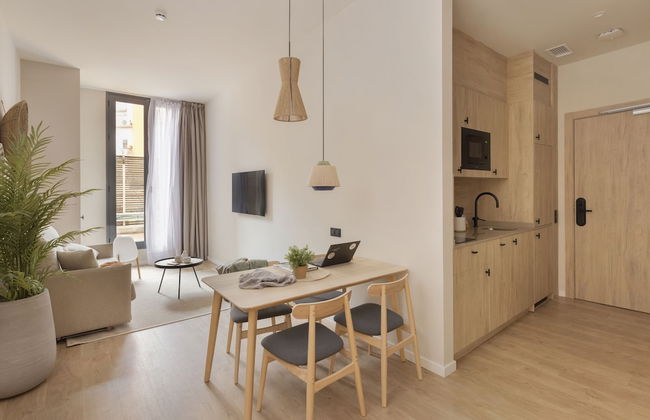 Líbere Barcelona Sant Antoni - Foto 56