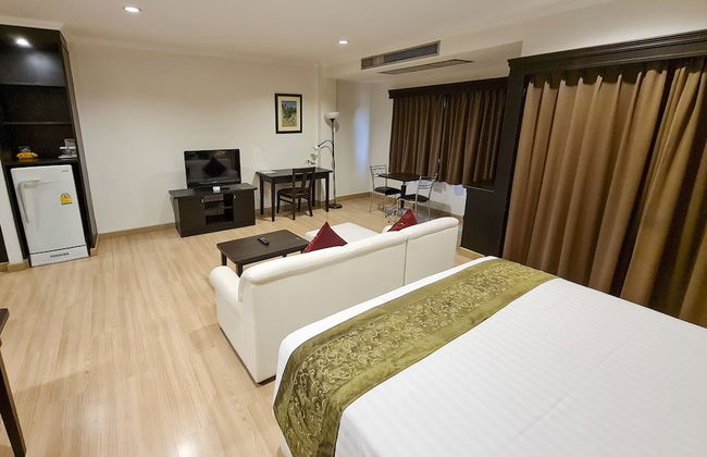 Grand Garden Hotel & Residence - Photo 7