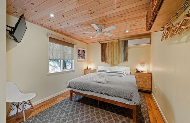 Pocono Scandinavian Cottage 2 Bedroom Cottage by RedAwning - Foto 5