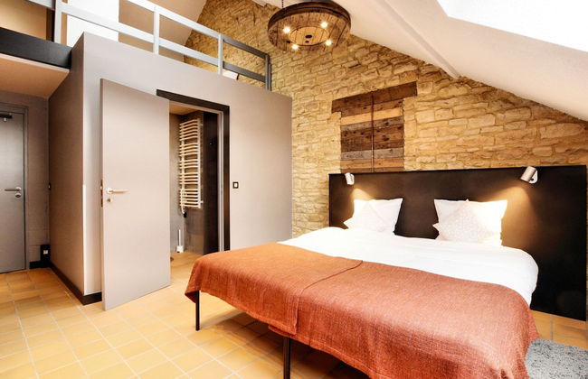 Fancy Holiday Home in Sainte-cecile With Pool House & Indoor Pool - Photo 3