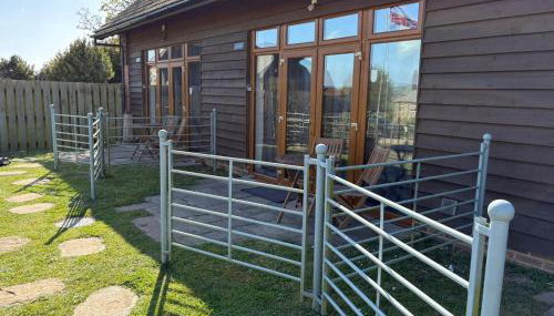 Poachers Hut 1-Bed Cottage Sleeps 2 Pet Friendly - Foto 3