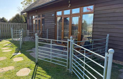 Poachers Hut 1-Bed Cottage Sleeps 2 Pet Friendly - Foto 3