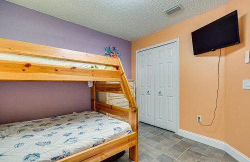 Private Backyard Oasis Cocoa Family Home! - Foto 25