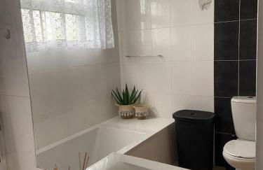 Guest House Santinhos - Foto 14