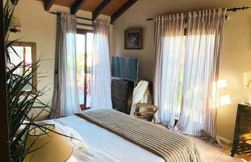 VILLA NABRISA MARBELLA, 5 BEDROOM, PRIVATE POOL, GARDEN, BBQ - Foto 35