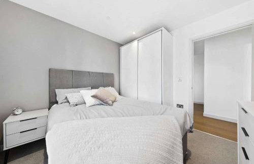 Modern 2-Bedroom Flat near London Bridge - Photo 8