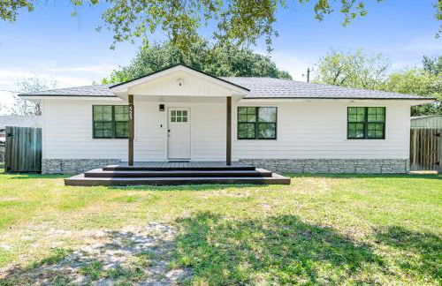 R & R's Reel Paradise 5 minutes to the harbour and 11 miles to the Beach! - Foto 1