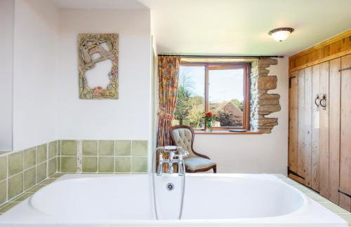 4 Bed in West Stour 80670 - Photo 11