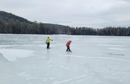 Secluded and Cozy Townhome at Tripp Lake - Foto 15