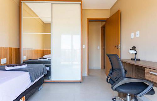 Apt Novo 20º Andar, Perto de Tudo! - Photo 12