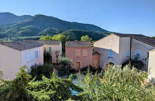 Maisonnette dans domaine avec piscine à Nyons, pays des olives - Foto 1