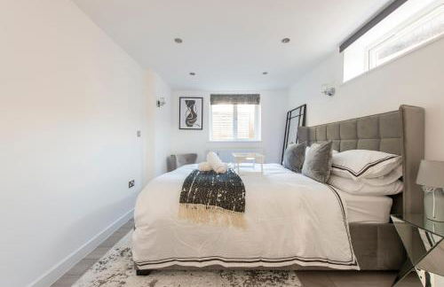 Stylish Luxe Apartment in Crayford - Foto 7