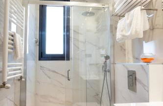 Apartamentos Playa De Los Barcos - Foto 26