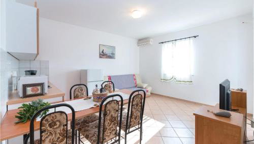 Amazing Apartment In Vidalici With Wifi - Foto 4