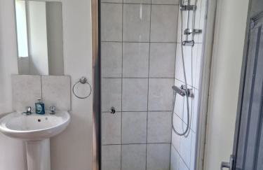 Maidstone Heights III - 1 bedroom in Maidstone! - Foto 7