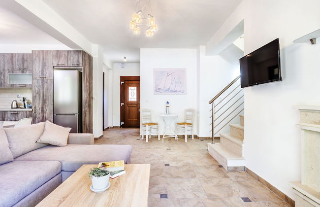 Sunset Villas - Photo 49