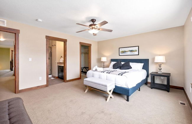 Spectacular Townhome Near Breweries and River District! - Foto 2