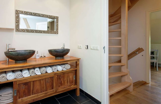 Stunning Holiday Home Near Forest in Slenaken - Photo 49