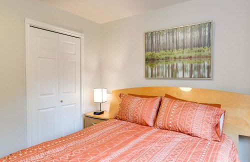 6 Mi to Dtwn Bright and Airy Anchorage Getaway! - Photo 13