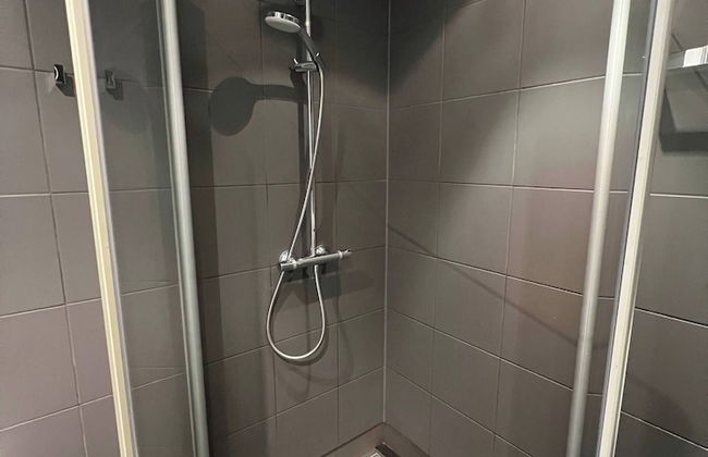 Stylish Seaview 4 Beds Central Apartment Sorenga - Photo 28