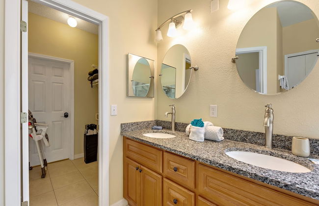 2 Suites, 1 King, 5 Beds: Pool. Games Room #810 5 Bedroom Villa - Foto 15