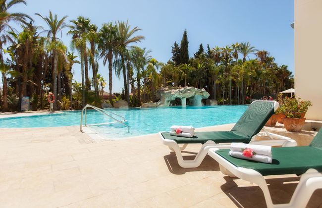 Guadalpin Suites - Photo 9