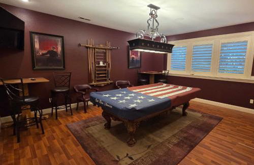 Luxury Family Estate Near PDX, Theater, Sauna & Game Room - Foto 13