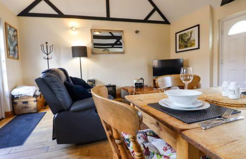 White Hart Stables - Photo 12