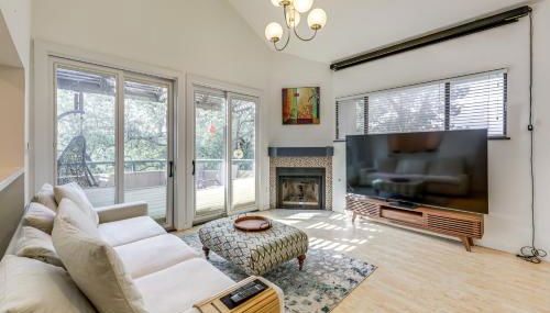 Pool and Trail Access On-Site Barton Creek Condo! - Foto 4