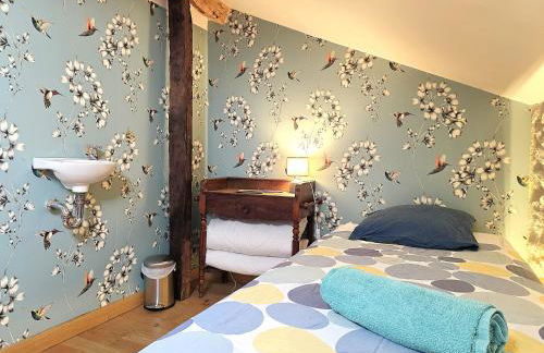 Magnifique ferme rénovée et sa piscine écologique - 15 personnes - 7 chambres - Foto 61