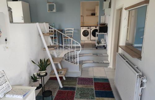 City Nest - Große gemütliche Ferienwohnung mit Terrasse, zentral gelegen, für Paare, Familien und Hunde! - Foto 10