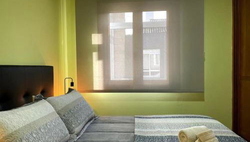 Apartamento 3 habitaciones en Plaza de España 6PAX - Foto 3