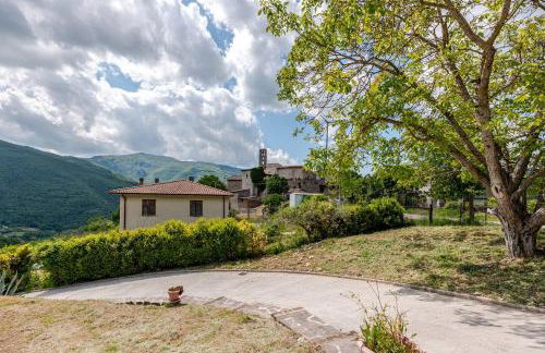 Scheggino - Casale con piscina e splendida vista - Photo 26