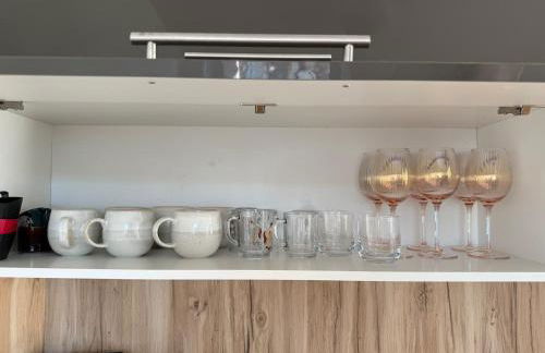 Luxury Apartment 4 bedrooms Self check in out - Foto 34