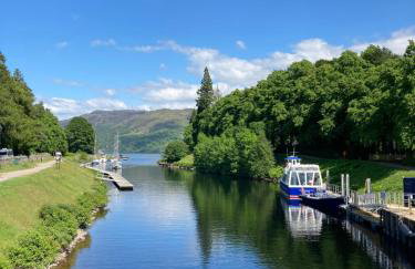 Loch Ness Pods - Foto 33