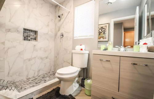 Spacious Stylish and Convenient - Foto 20