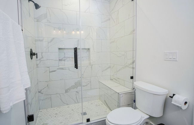 Amazing Indeed 3BR Only 5 Minutes From Downtown - Foto 13