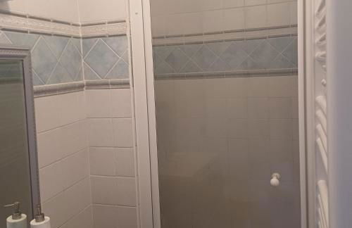 Studio cosy, terrasse, logement entier Aix-en-Provence - Foto 12