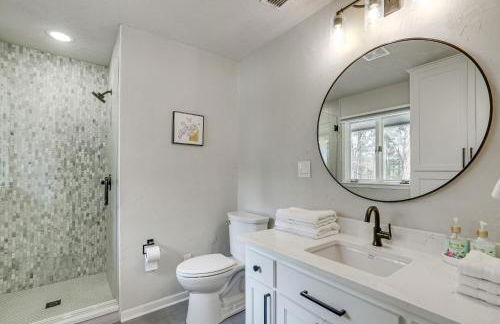 Peaceful Longview Home with Pond, 6 Mi to Downtown! - Foto 29