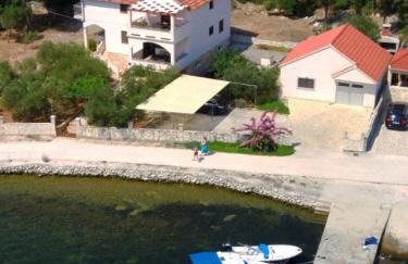 Apartments Ivo - Photo 9