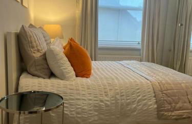 Beautiful 2 Bed Centrally Located Flat Close to 3 Stations - Foto 3