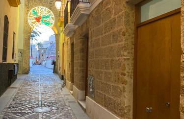 ARCO apartamento junto a la Catedral de Cádiz - Foto 4