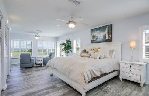 Salty Dog direct oceanfront luxurious retreat! - Foto 33