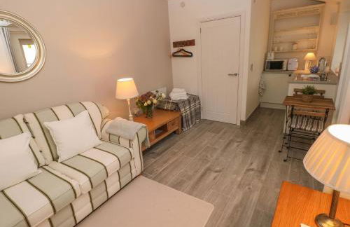 Little Cloud - Photo 9