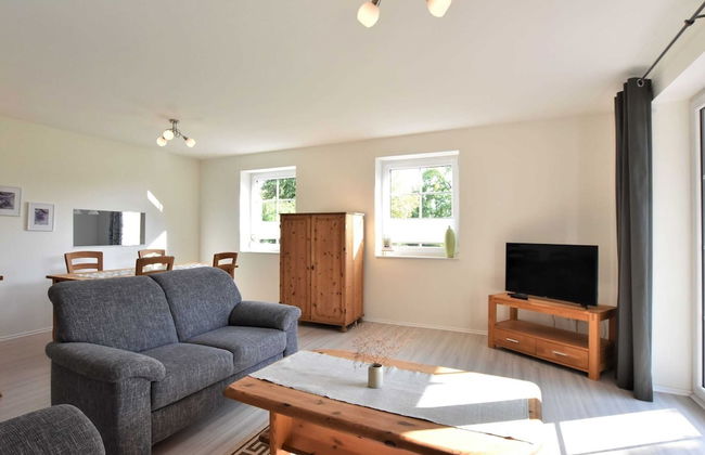 Fewo Ostsee Oldenburg/holstein Garten und Carport - Foto 8