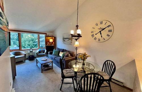 Cedar Haven Unit 202 by Simple Life Rentals - Photo 1