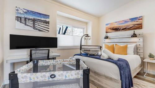 Princeton View - Posh Downtown King Workspace - Photo 2